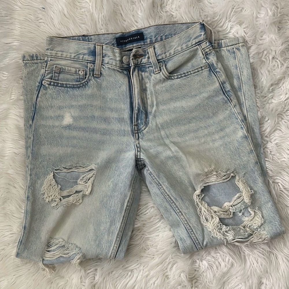 Aeropostale Light Blue Distressed Straight Leg Jeans